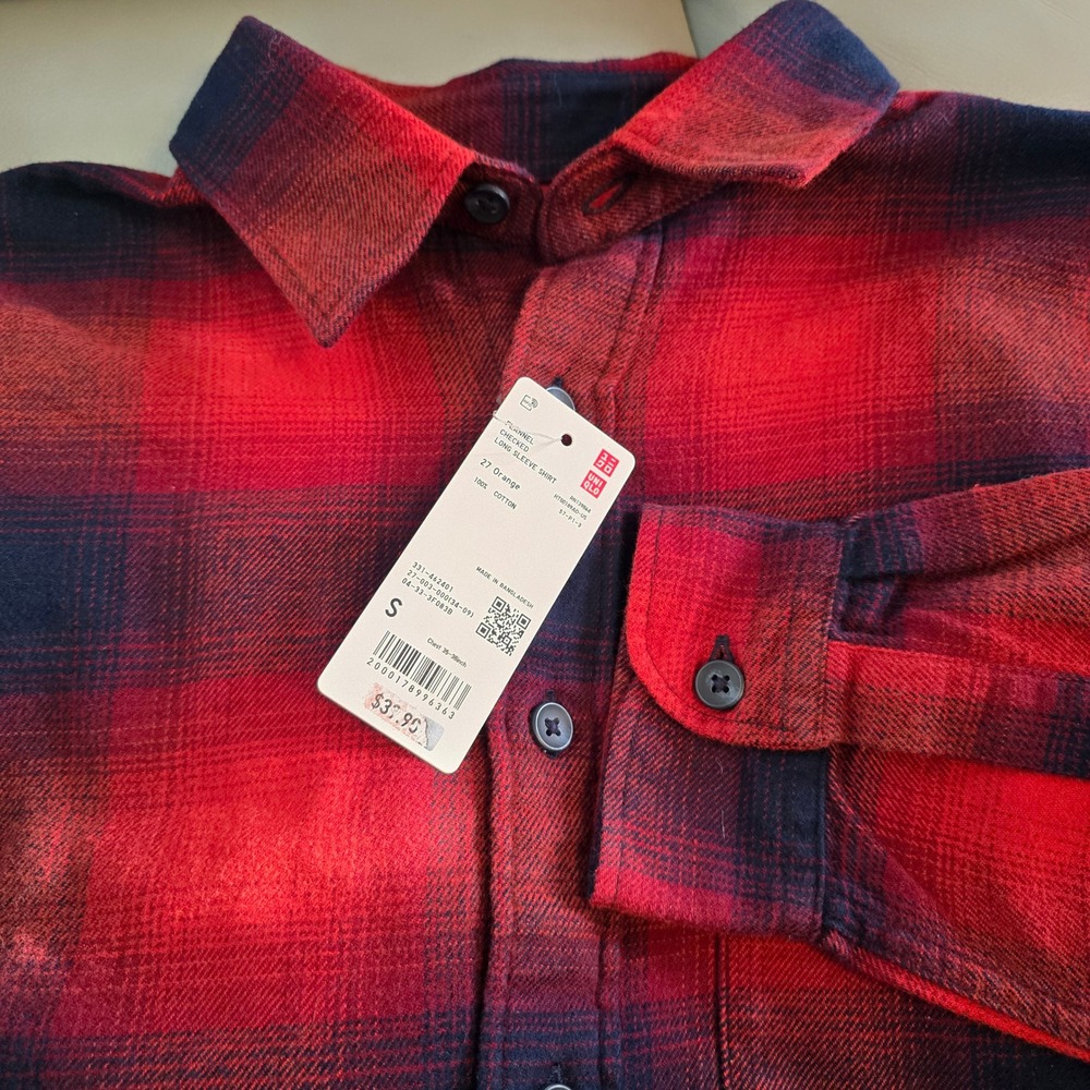 Uniqlo Flannel‎ Checked Long Sleeve Shirt Red Navy Plaid Men's Size Small NWT